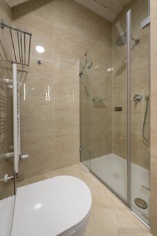 Luxusný byt v centre Košíc s parkovaním - 17