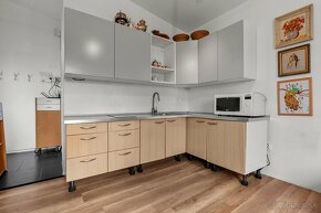 Predáme RD na Záhorí s vnútorným bazénom, garážou .. - 17