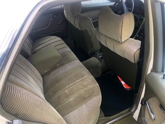 Veterán Mercedes Benz w116 280 SE policajna limuzina - 17