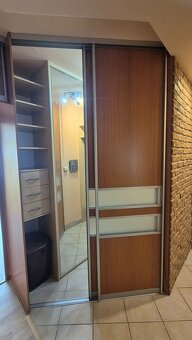 Veľkometrážny 3-izbový byt na prenájom, Priekopa - 17