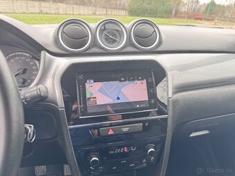 Suzuki Vitara 1.6 benzín 4x4 - 17