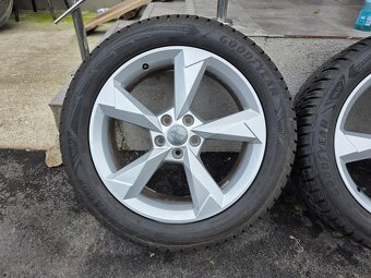Zimné kolesa Audi Q3 5x112 r19  235/50 r19 - 17