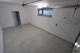 predaj 4iz. novostavby RD s garážou na Modrovke 1km od diaľn - 17