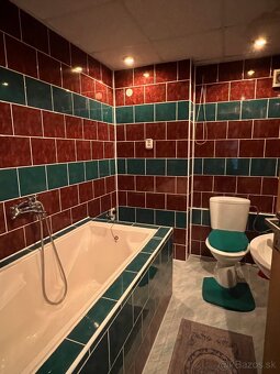 TRIOREALITY - 3-podlažný RD na prenájom - Čadca - 17