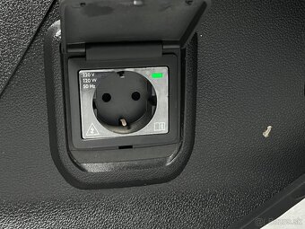 Berlingo AUTOMAT BENZIN Maxi - 17