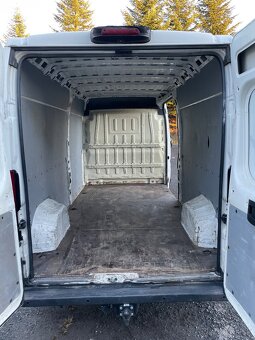 🚗 Peugeot Boxer 3.0 HDI 2015 - 17