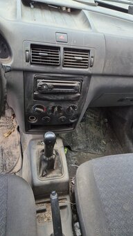 Ford Transit Tourneo Connect 1,8TDCI 66kw kód:HCPB - 17