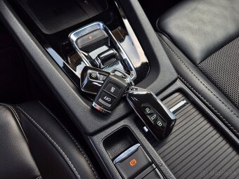 SKODA OCTAVIA COMBI 2.0 TDI DSG STYLE PANO MATRIX WEBASTO - 17