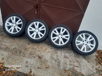 Mercedes R18 255/40 R18 5x112 - 17