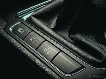 Škoda Superb 2 2.0 TDI, Navigácia, Automatické parkovanie - 17