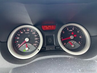 Renault Megane 2 1.4 16v 72kW - 17