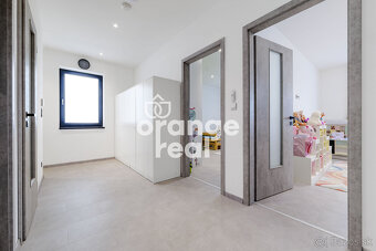 5-izbová novostavba rodinného domu v Malej Ide - 17