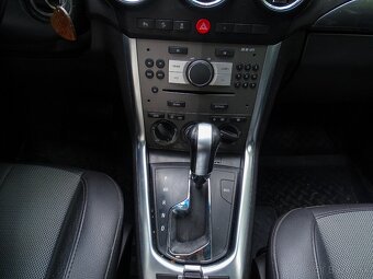 Opel Antara 2.2 CDTI 4x4 Cosmo A/T, 120kW TOP STAV - 17