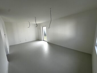 Poschodová novostavba vo vyhľadávanej lokalite - 17