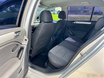 Volkswagen golf 1,6 - 17