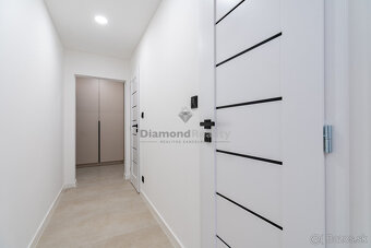 NA PREDAJ ZREKONŠTRUOVANÝ 3-IZBOVÝ BYT NA ULICI VÝSTAVBY, KO - 17