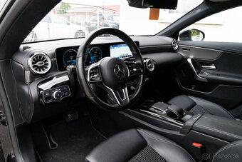Mercedes-Benz CLA Kupé 180 d A/T - 17