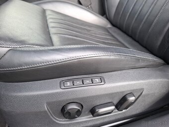 Škoda Superb 3 Combi L&K 2.0 TDI 140 kw, DSG, Canton, tažné - 17