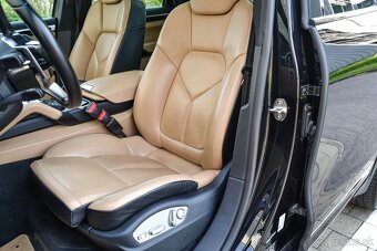 Porsche Cayenne Diesel Platinum Edition II FL - 17