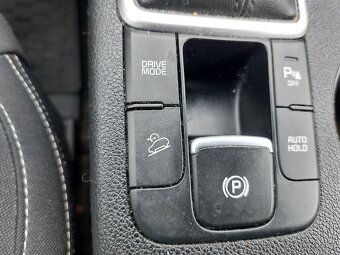 Kia Sportage 1.6 T-GDi Extra A/T - r.v.2021, odpočet DPH - 17