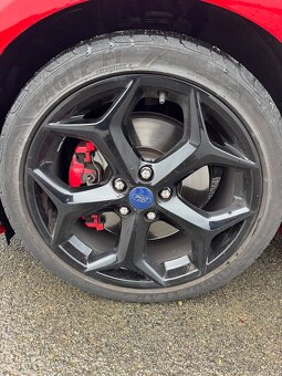 Ford Focus ST - 17