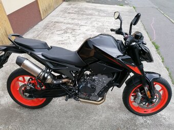 KTM 790 Duke 2021 - 17