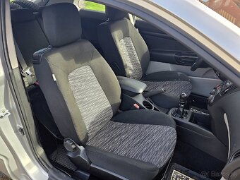 Kia ProCeed 1.4i / mod. 2009 / 130 tisíc KM - 17