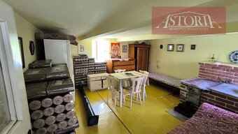 dom + veľká záhrada - Čremošné - okr. Turč.Teplice - 17