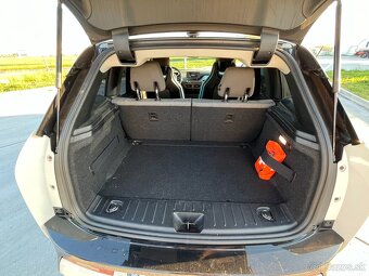 Elektrická BMW i3 - 17