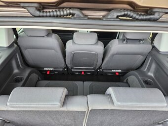 Volkswagen Touran 1.2 TSI M6. 7 miest odpočet DPH - 17