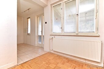Na predaj rodinný dom blízko centra mesta - 17