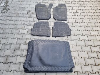 Seat Ibiza III 1,4TDI 51 KW predný naraznik - 17