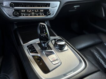 BMW 730d xDrive A/T, HUD, 360, Sound Booster, Odpočet DPH - 17
