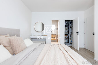 Zariadená novostavba RD NOVÉ MOKRANCE 135m2 na pozemku 565m2 - 17