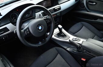 BMW E90 Rad 3 325 i A/T - 17