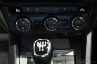 Škoda Octavia 1.6 TDI Elegance - 17