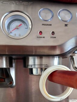 TESNENIE HLAVY KÁVOVARU CATLER/SAGE/BREVILLE - 17