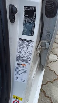 Toyota Auris TS 1.6 Valvematic Executive, automat, r. 2018 - 17