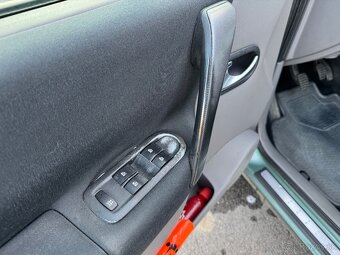 Renault Mégane Scénic 1.6 16V - 17