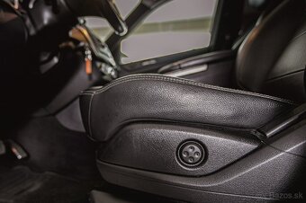 Mercedes-Benz ML 350 BLUETEC 4MATIC AMG - 17