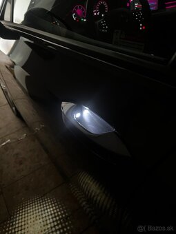 Volkswagen Golf 8 2.0TDi Dsg - 17