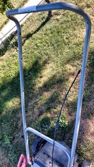 Vyžinacka,moržovák ,benz.kosačka,lis na plastove flase - 17