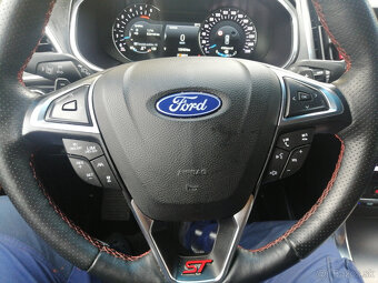 Ford Edge ST Line plná záruka Ford do 2027 - 17