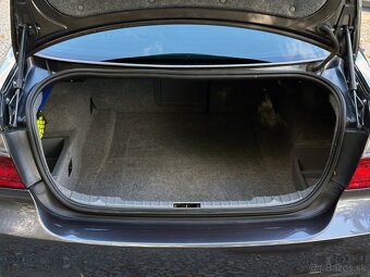 BMW 330i E90 – 3.0 R6 | 258 HP | Mpacket  | Top stav - 17