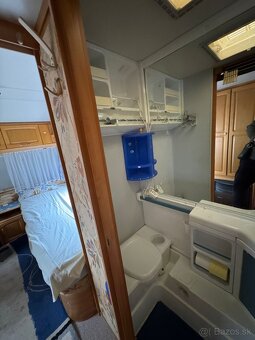 OBYTNY PRIVES KARAVAN KNAUS - 17