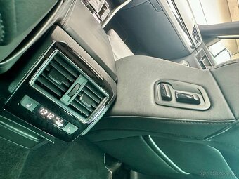 Škoda Superb Combi L&K 2.0 TDI 140kW WEBASTO - 17
