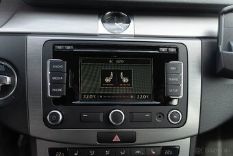 VW Passat B7 Variant 2.0 TDI BMT Highline -NOVÉ STK- - 17