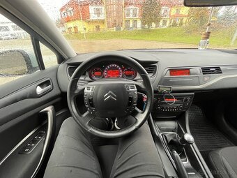 Citroen C5 Tourer 1.6HDi diesel 2009 226 000 km - 17