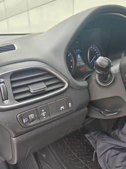 Hyundai I30 Sport line - 17