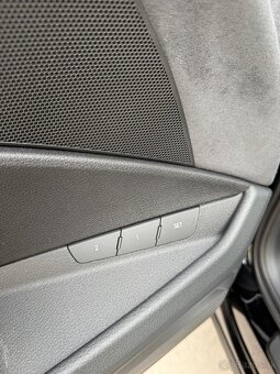 AUDI E-Tron S-line Quattro,230KW/313PS,PANO,KOZA,KAM,MATRIX - 17